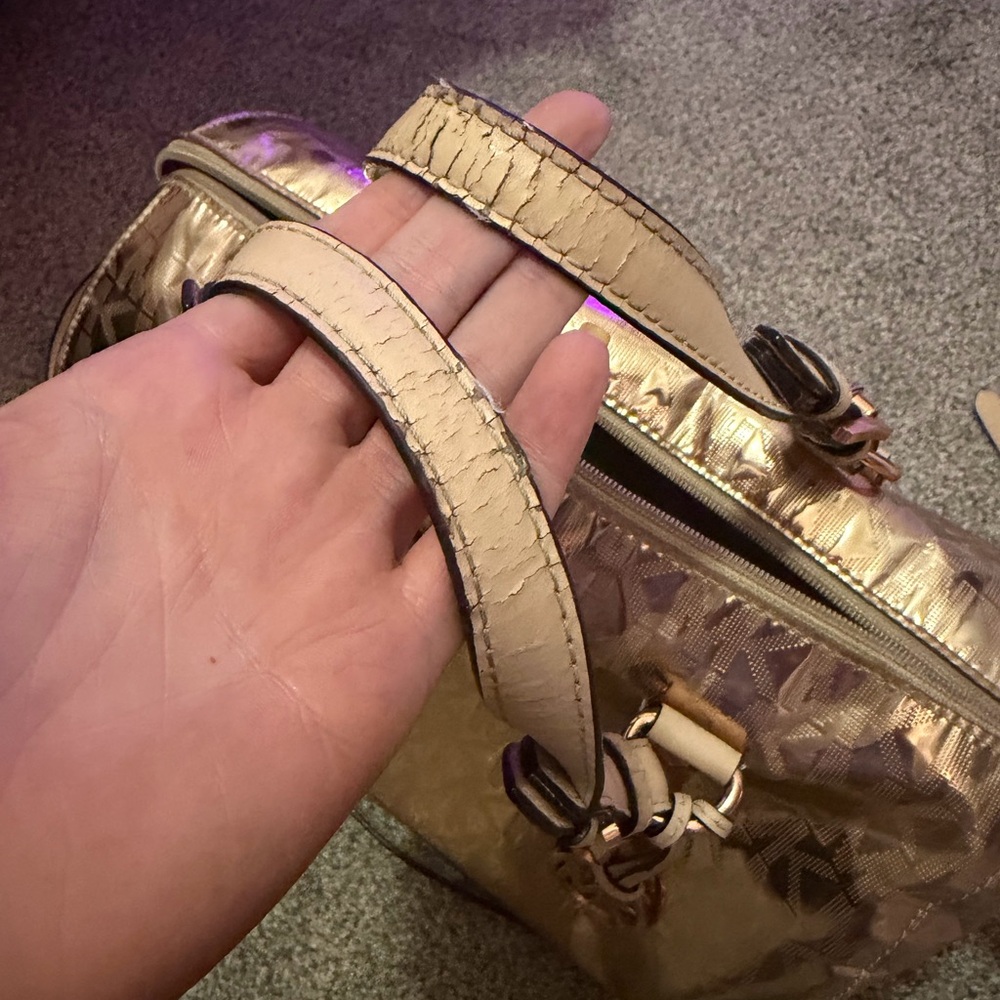 Michael Kors Rose Gold Metallic Large Handbag & Matching Wallet NWOT - Picture 6 of 15